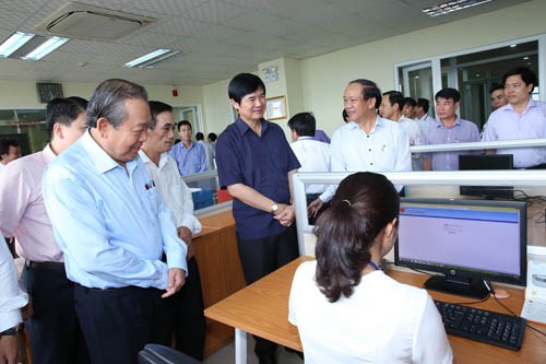 Phó Thủ tướng Thường trực kiểm tra cải cách hành chính tại Quảng Nam - ảnh 2